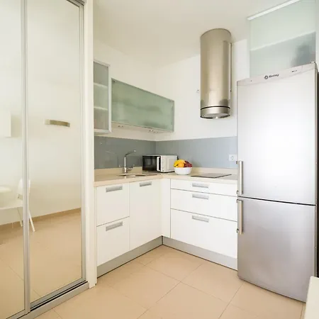 Tatil Evi Beachfront In Palmas With Terrace