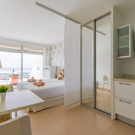 Beachfront In Palmas With Terrace Tatil Evi Las Palmas de Gran Canaria