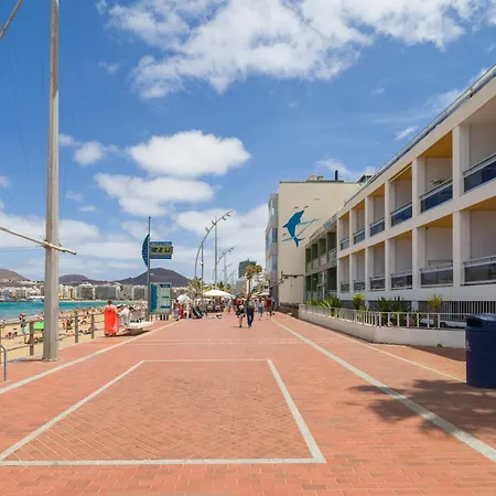 Beachfront In Palmas With Terrace Tatil Evi